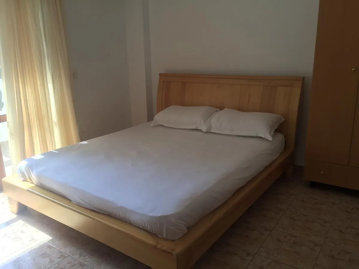 Irini'S Garden Hotel Qeparo Maison d'hôtes