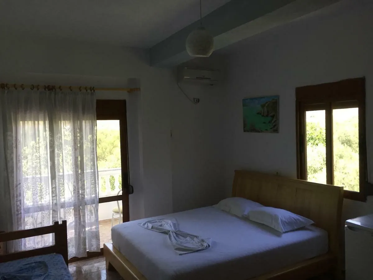 Maison d'hôtes Irini'S Garden Hotel Qeparo